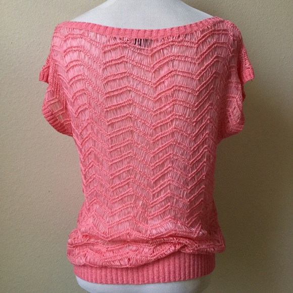 Openwork Top - Picture 2 of 2